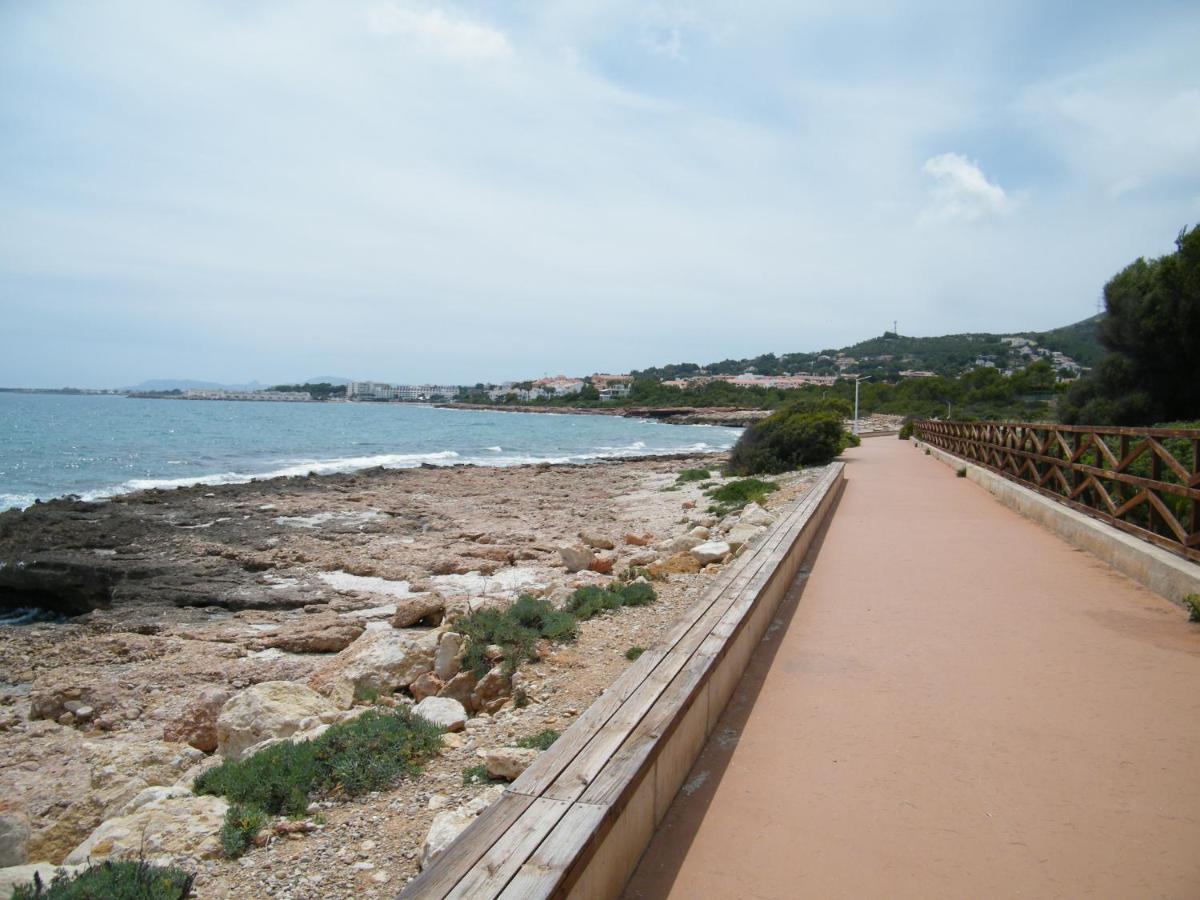 Апартаменты Apartamento Frente Al Mar En Alcossebre Экстерьер фото